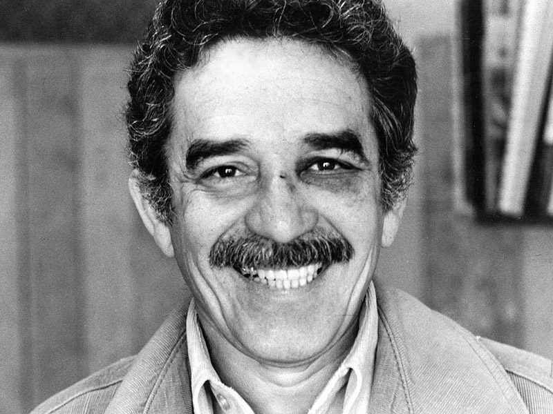 Premio Nobel García Marquez con ojo morado