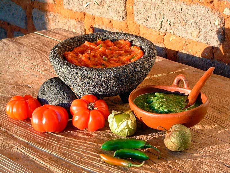 Molcajete, predecesor de la licuadora